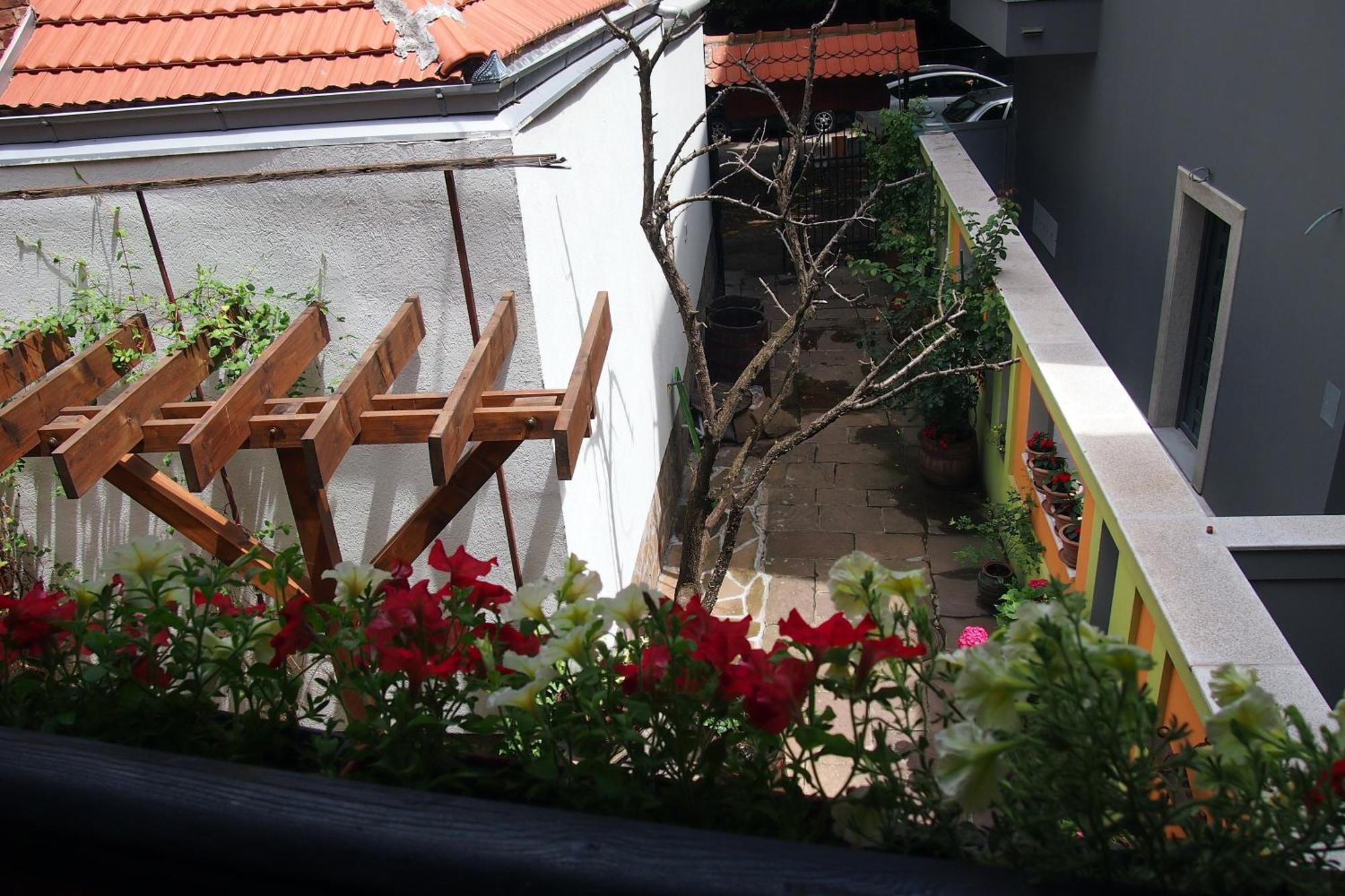 Guest Accommodation Etno Konak Tasana Nis Exterior photo